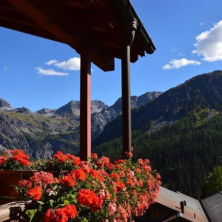 Tschuggenweg 11 Arosa