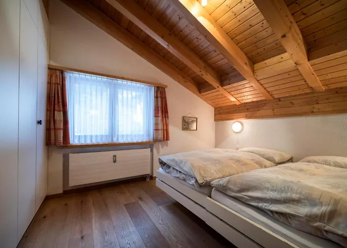 Апартаменти Tschuggenweg 11 *