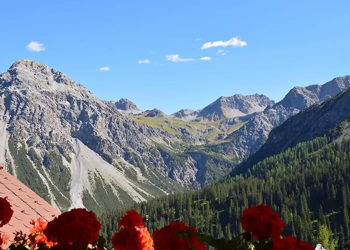 Tschuggenweg 11 Апартаменти *